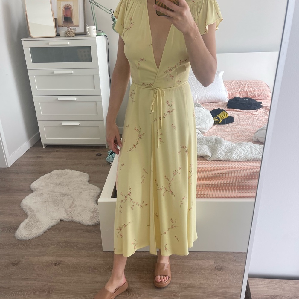 Yellow Cherry Blossom Reformation Dress Size S